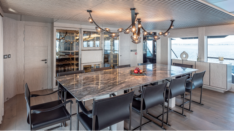 Frame 18_Dining Area_4
