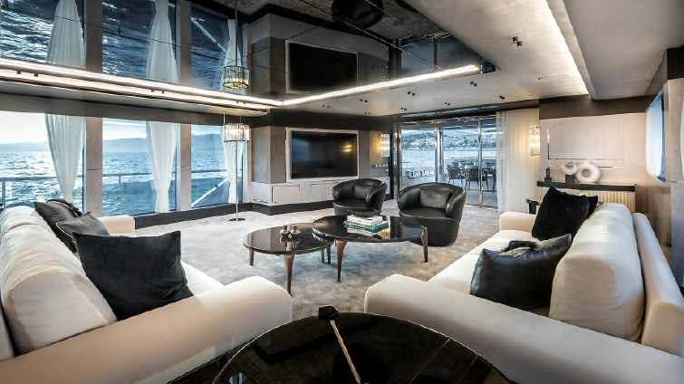 Frame 18_Saloon_17