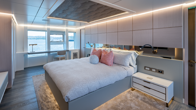 Frame 19_Master Cabin_9