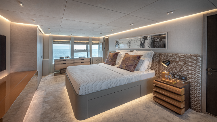 Frame 19_Master Cabin_12