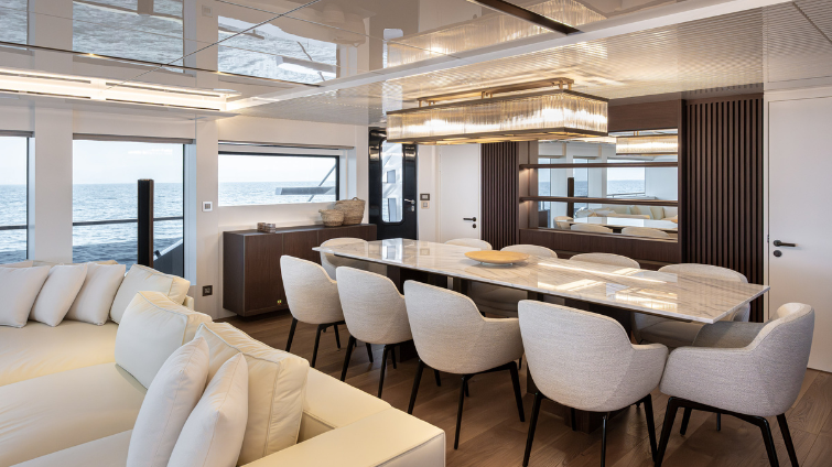DINING AREA (2)