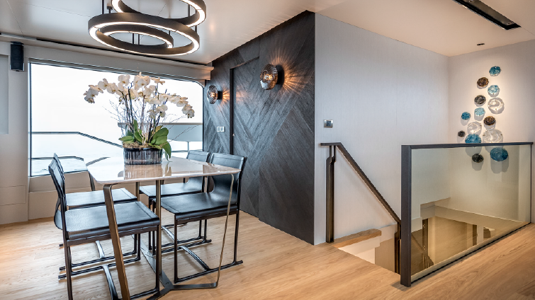 Frame 18_Dining Area_7