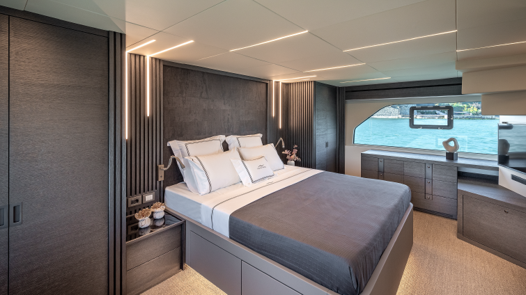 OWNER'S CABIN