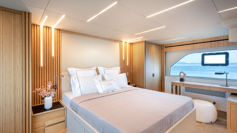 OWNER'S CABIN 02