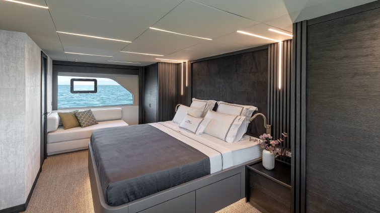 OWNER'S CABIN 03