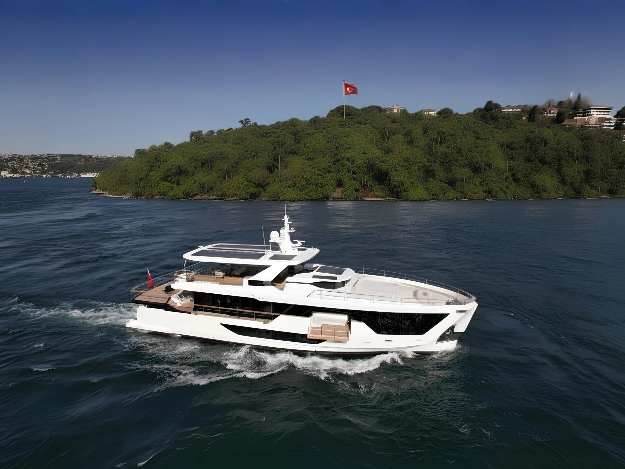 Numarine 30XP explorer yacht under way on the Bosphorus